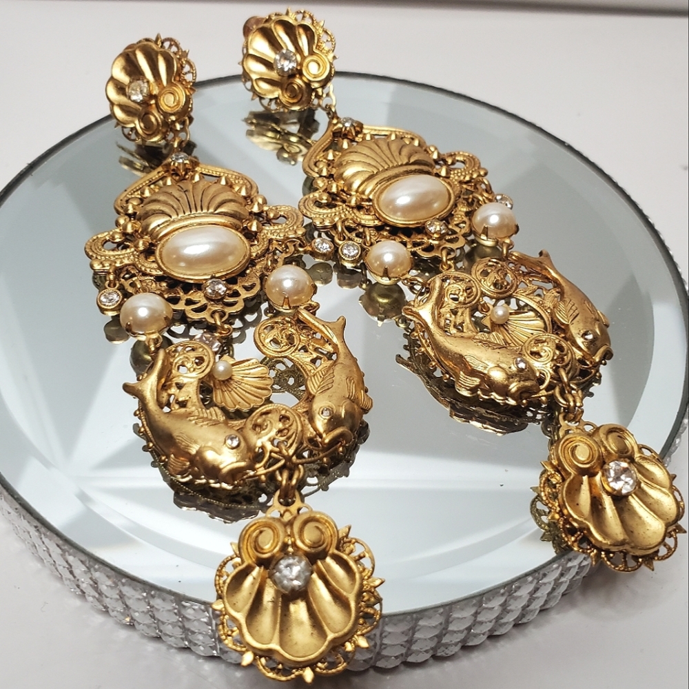 Magnificent & Massive ASKEW LONDON Etruscan Sea Theme Pearl Dangle Earrings - Picture 6 of 9